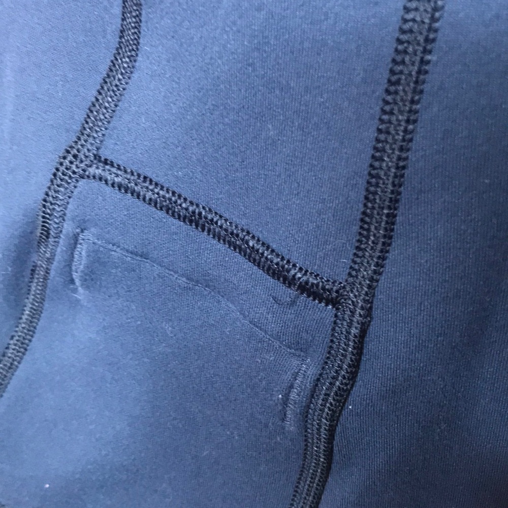 Lululemon Run: U-Turn Pullover *Reversible - Picture 7 of 8